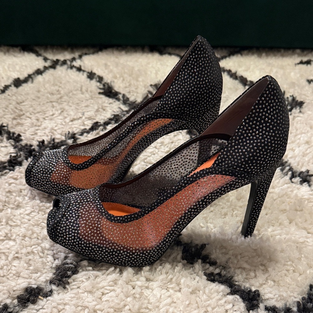 Via Spiga Black and Silver Peep Toe Heels